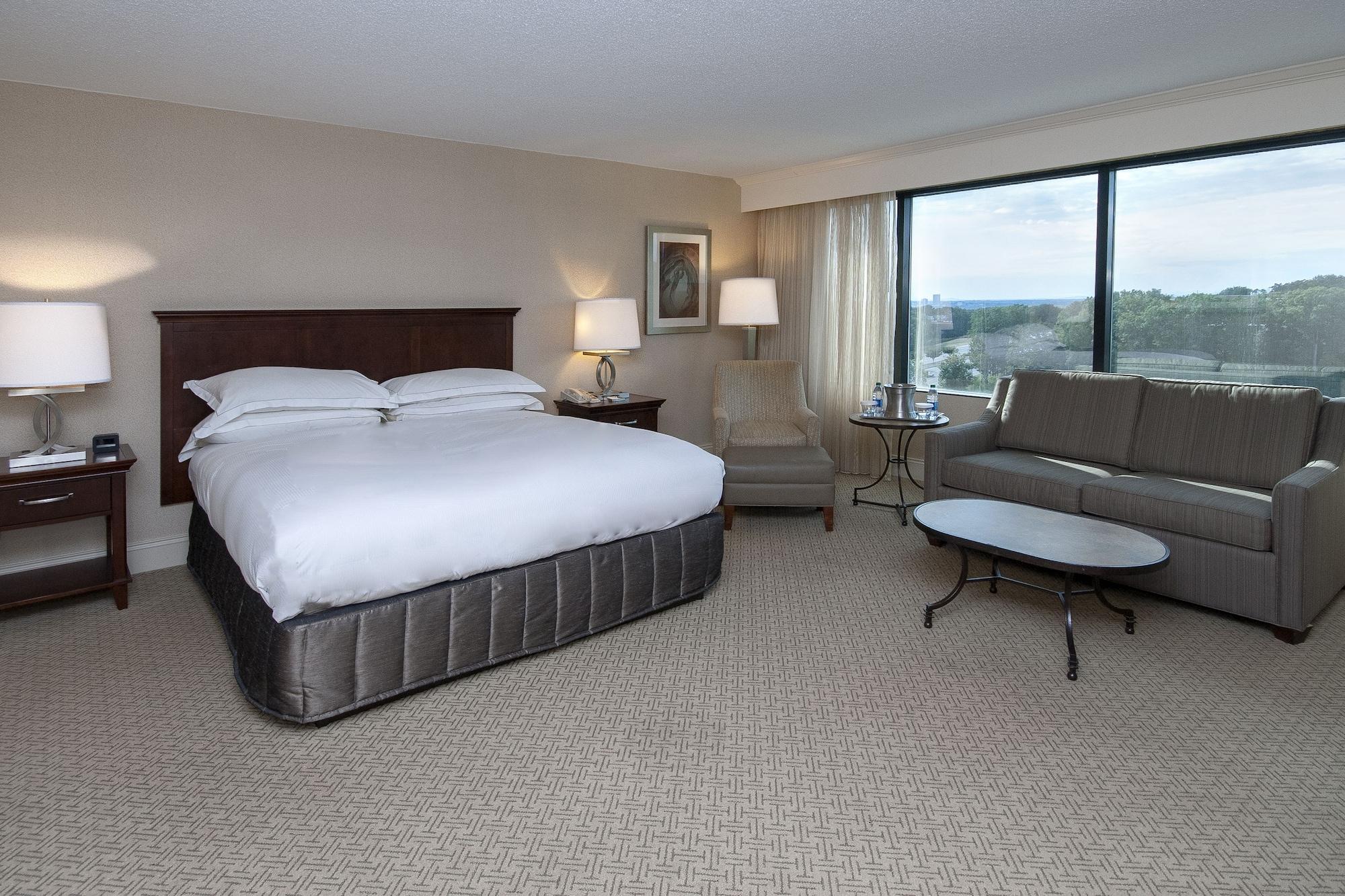 Hilton Greenville Exterior photo