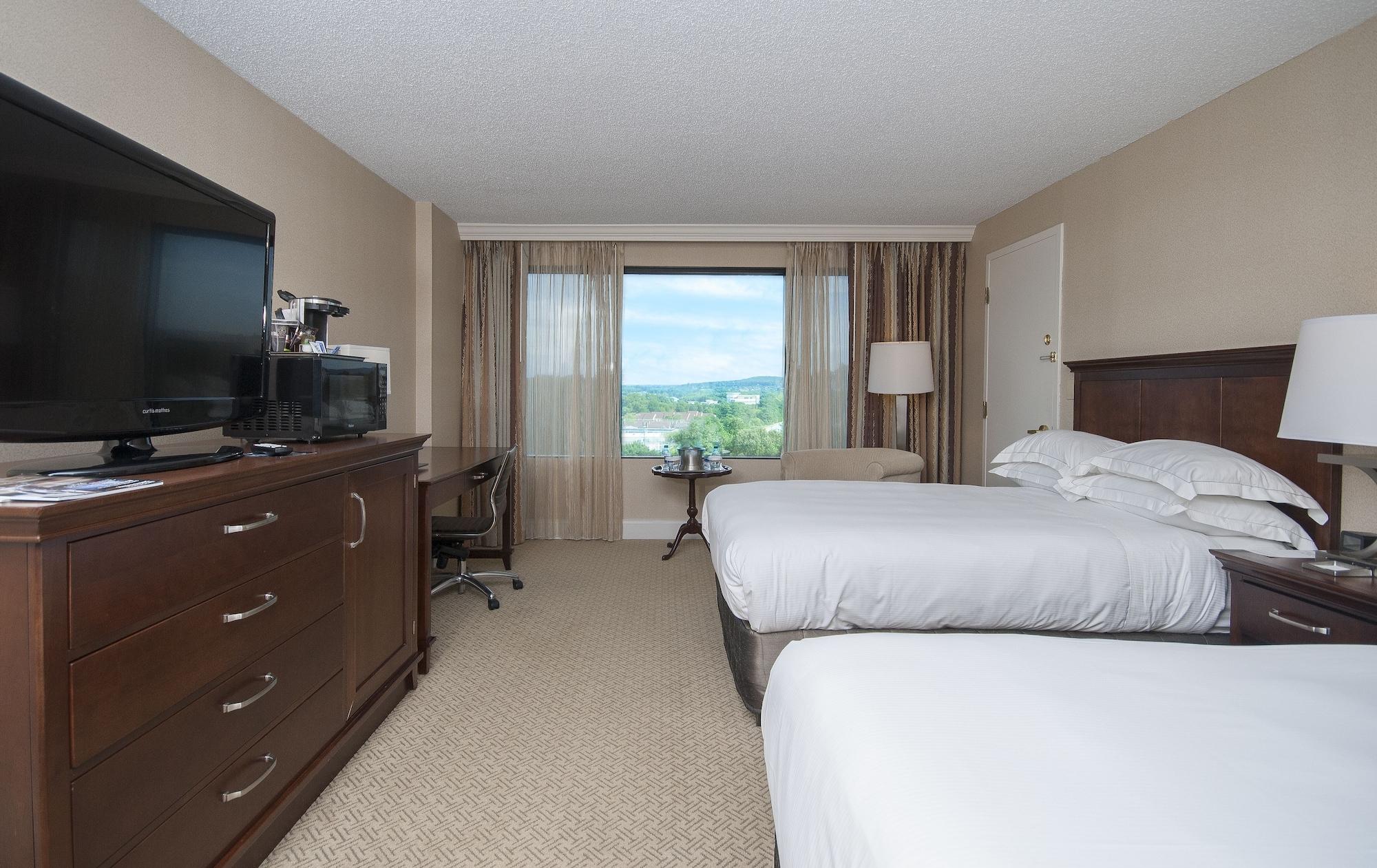 Hilton Greenville Exterior photo